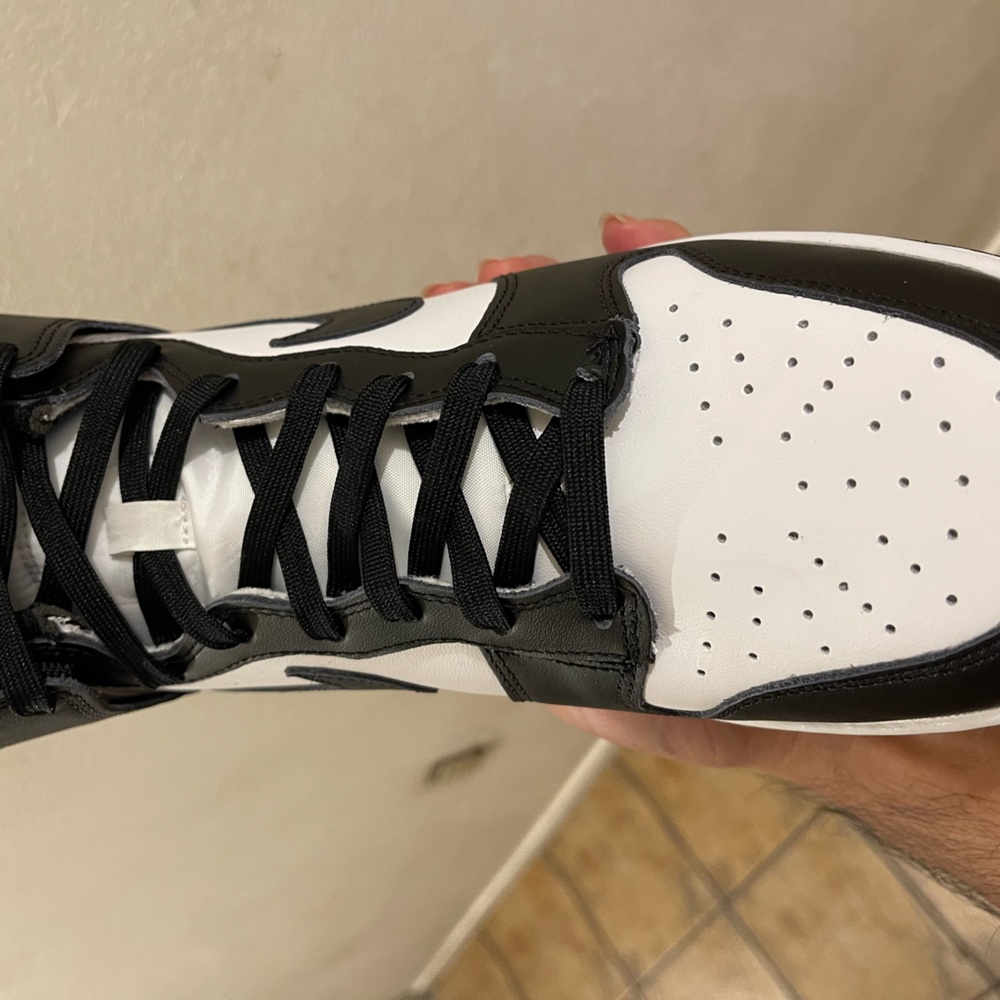Nike dunk high pandas 🐼 $300